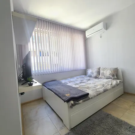 Apartment Downtown Varna